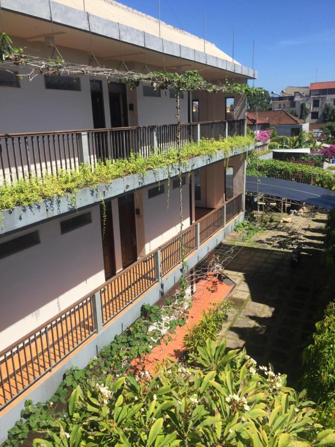 Pakerisan East Mansion Otel Denpasar Dış mekan fotoğraf