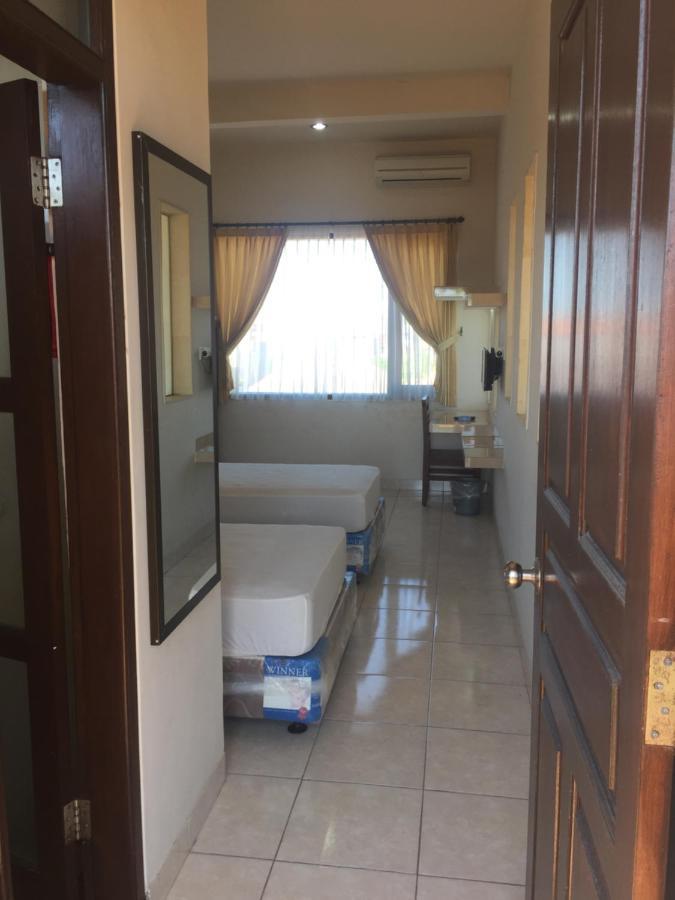 Pakerisan East Mansion Otel Denpasar Dış mekan fotoğraf